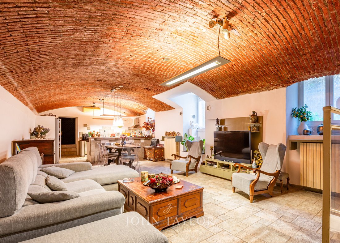 Apartment in Independence - Queen Giovanna, Milan, Italy 4 - 18333073