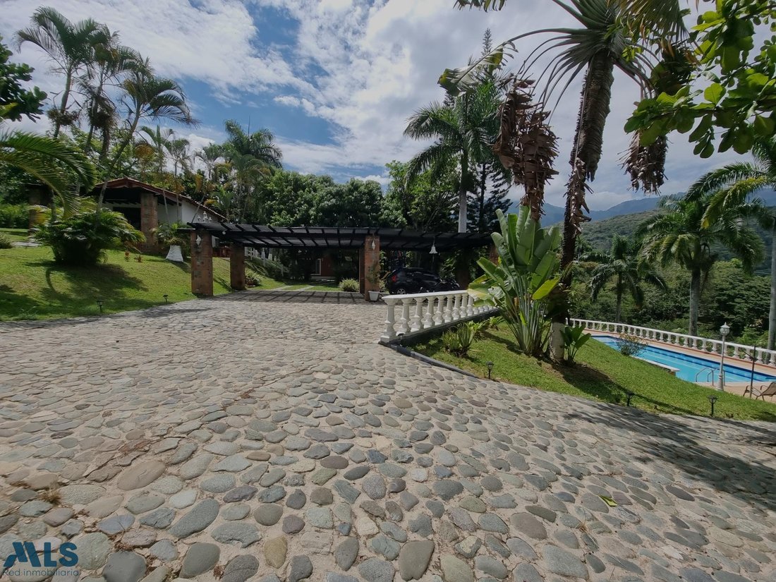 Finca in San Jerónimo, San Jerónimo, Colombia 3 - 18333781