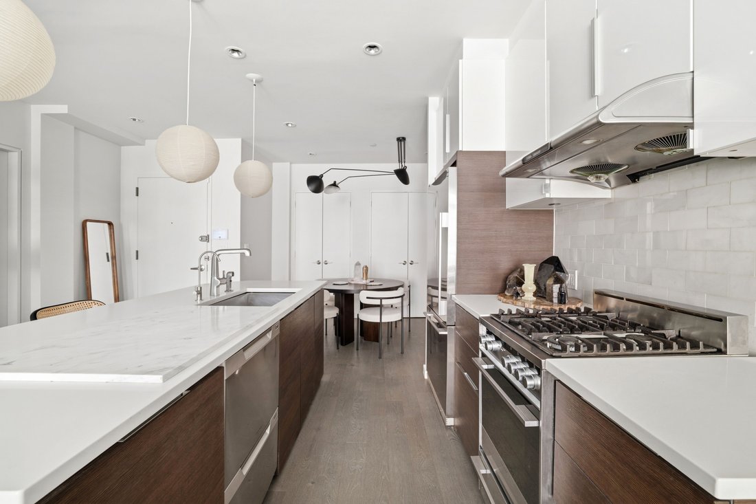 Condo in New York, New York, United States 3 - 18333649