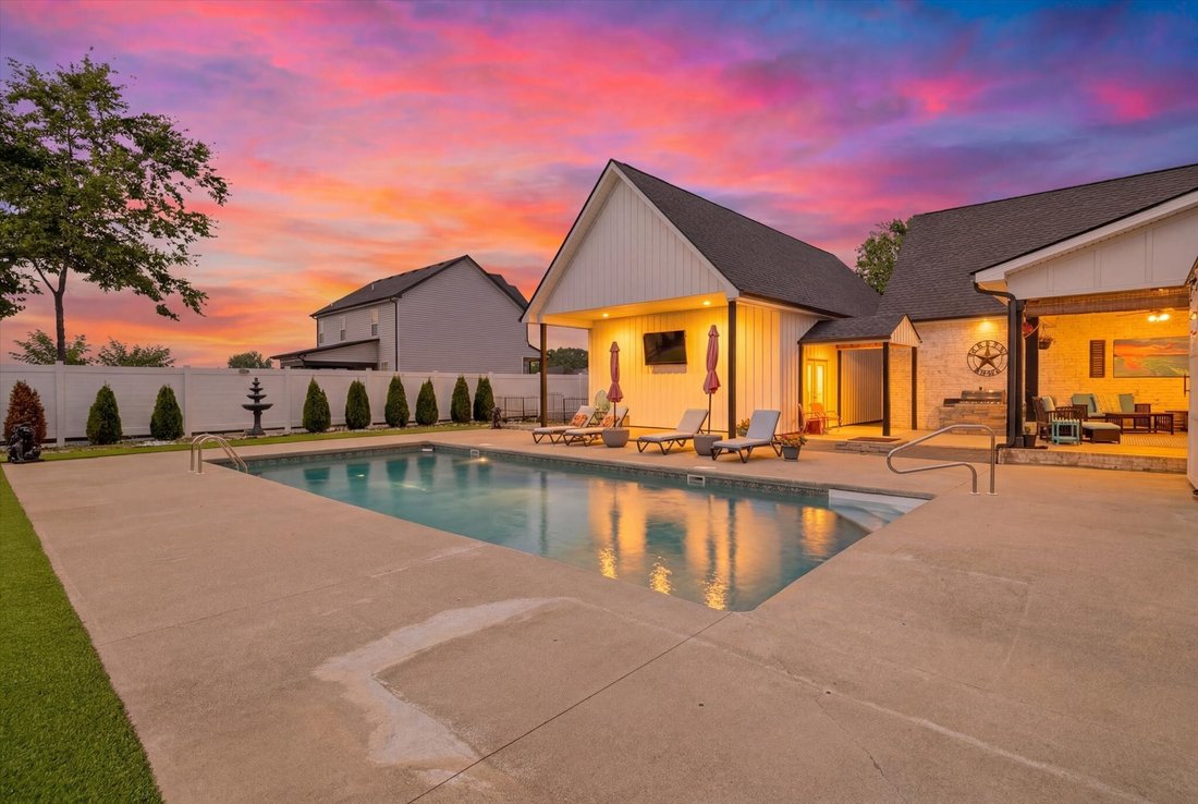 House in Clarksville, Tennessee, United States 1 - 18333132