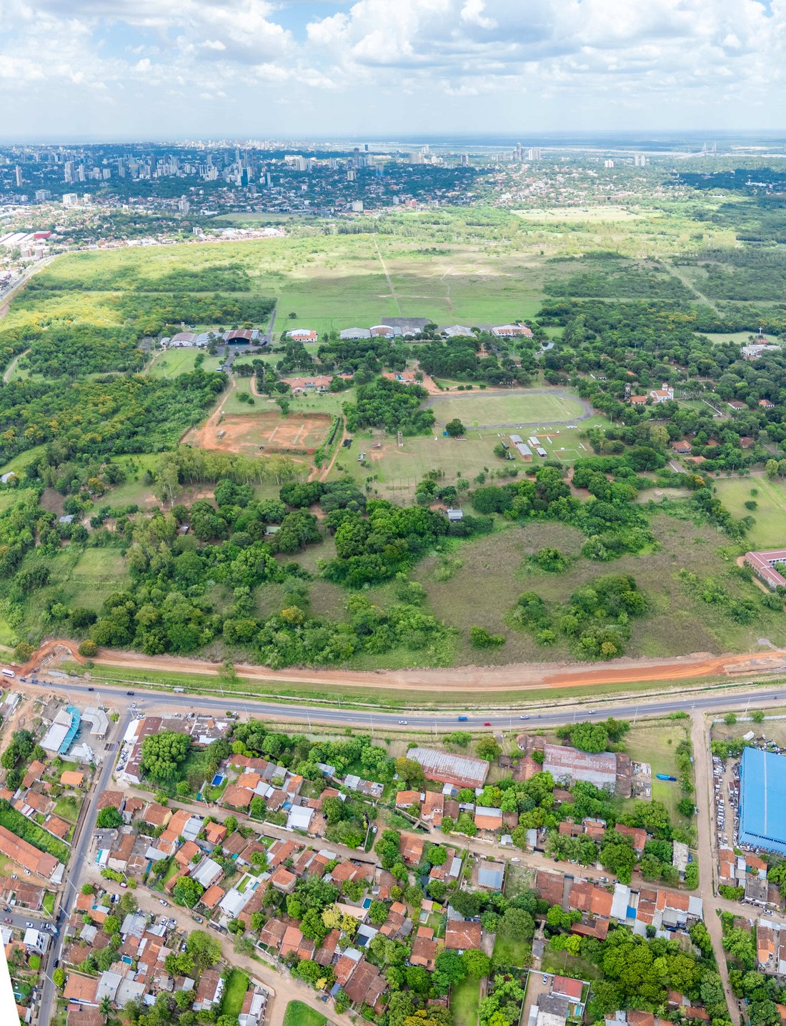 Land in Luque, Central Department, Paraguay 1 - 18333638