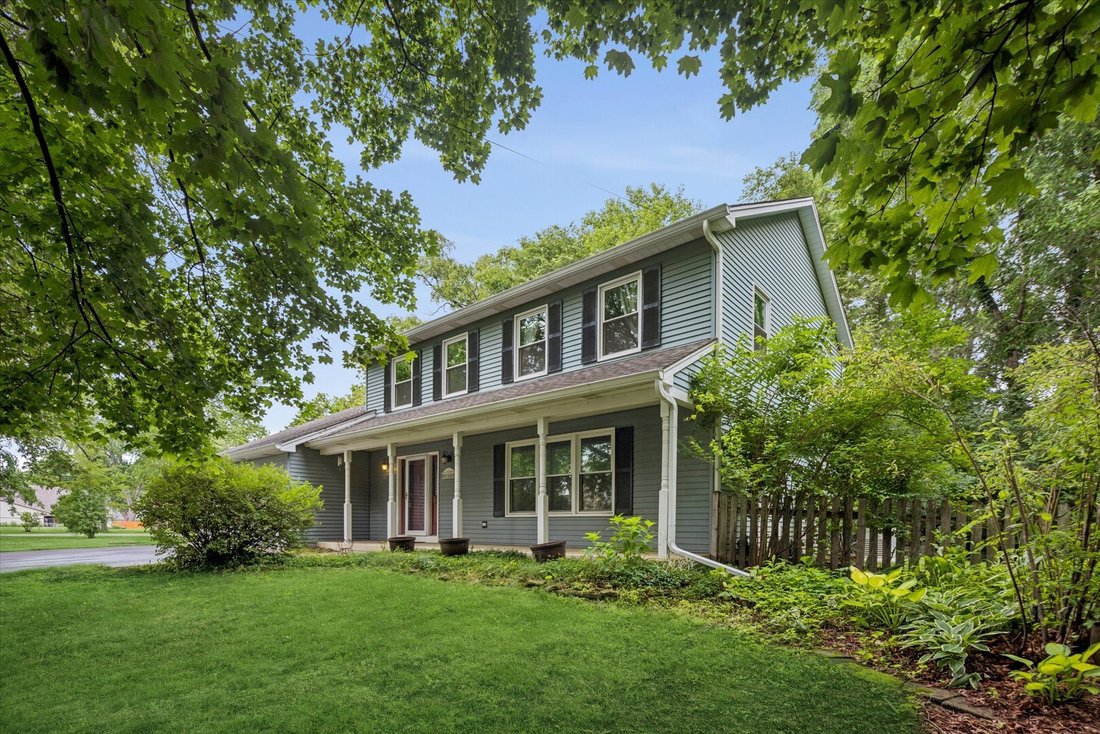 House in St. Charles, Illinois, United States 3 - 18333415