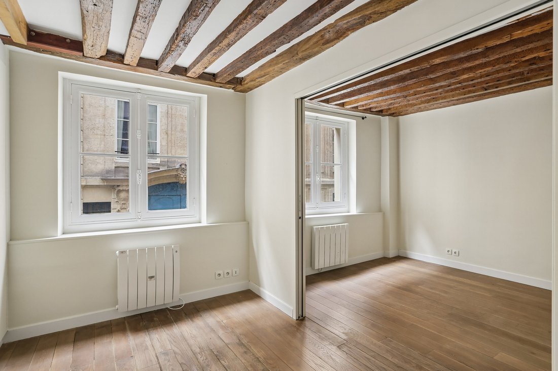 Apartment in Enfants Rouges, Paris 3e Arrondissement, Paris 5 - 18333645