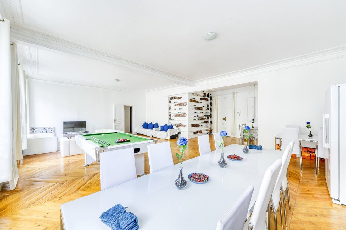 Apartment in Lorette-Martyrs, Paris 9e Arrondissement, Paris 5 - 18333642