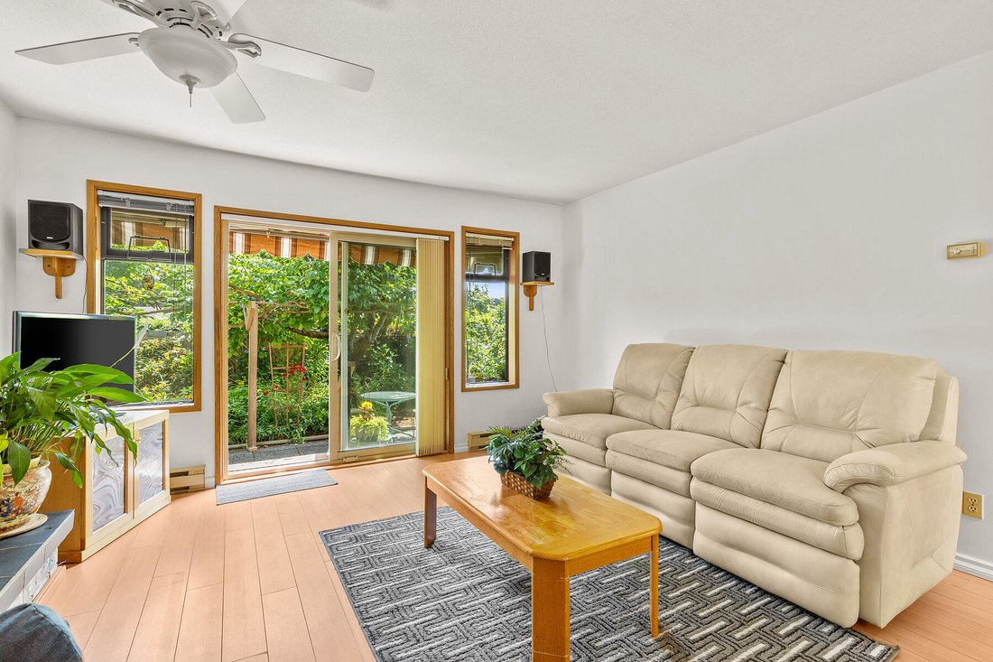 House in Brentwood Bay, British Columbia, Canada 5 - 18333712
