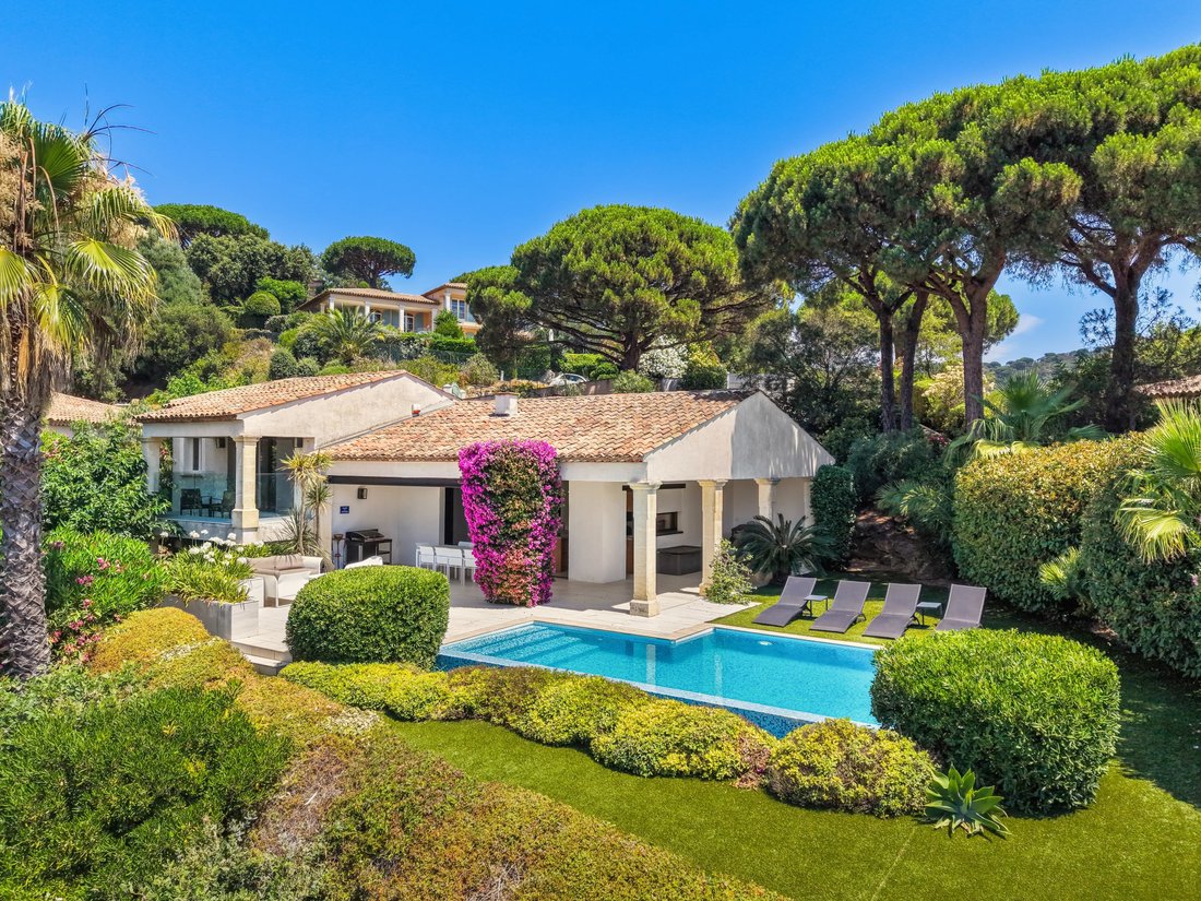 Villa in La Croix-Valmer, Provence-Alpes-Côte d'Azur, Frankreich 1 - 18333580