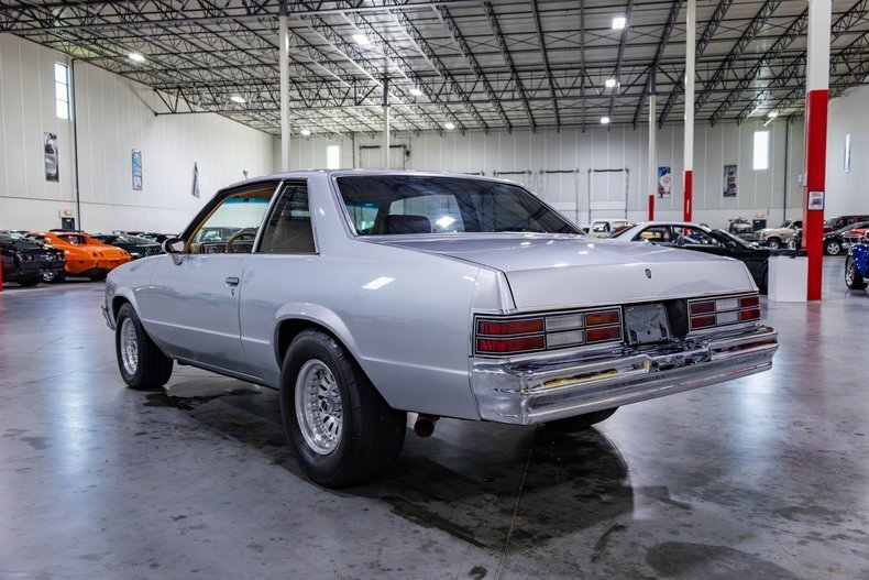 Coupe in Plainfield, United States 4 - 18333518