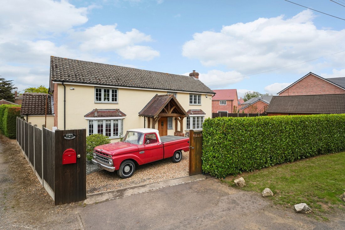 House in Bedford, England 3 - 18333333