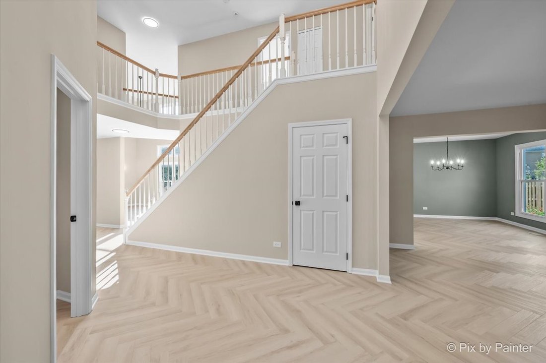 House in Algonquin, Illinois, United States 4 - 18333421