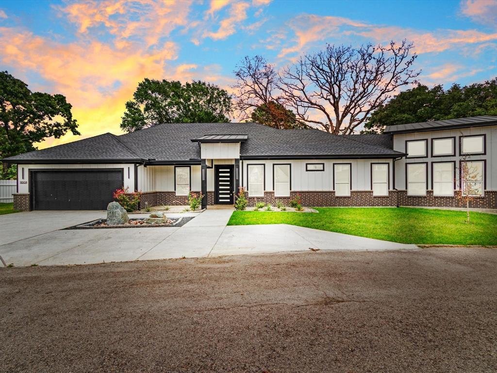 House in Tool, Texas, United States 1 - 18333446