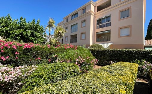 Appartement à Nord, Sanary-sur-Mer, France 1