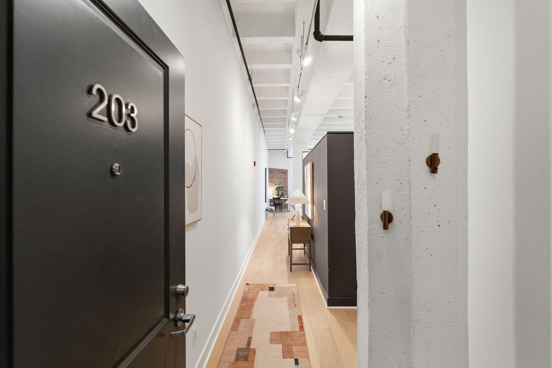 Condo in Washington, District of Columbia, United States 3 - 18333664