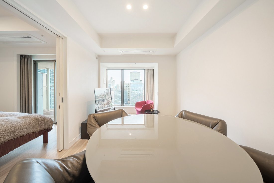 Condo in Osaka, Osaka, Japan 1 - 18333709