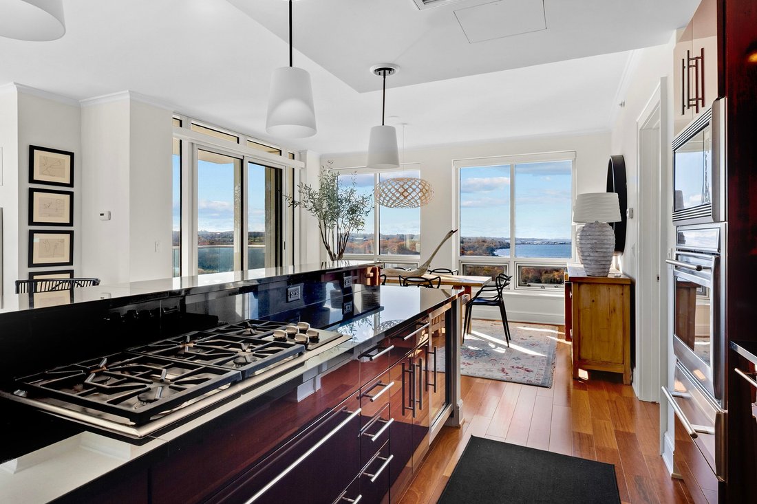 Condo in Portsmouth, Rhode Island, United States 5 - 18333640
