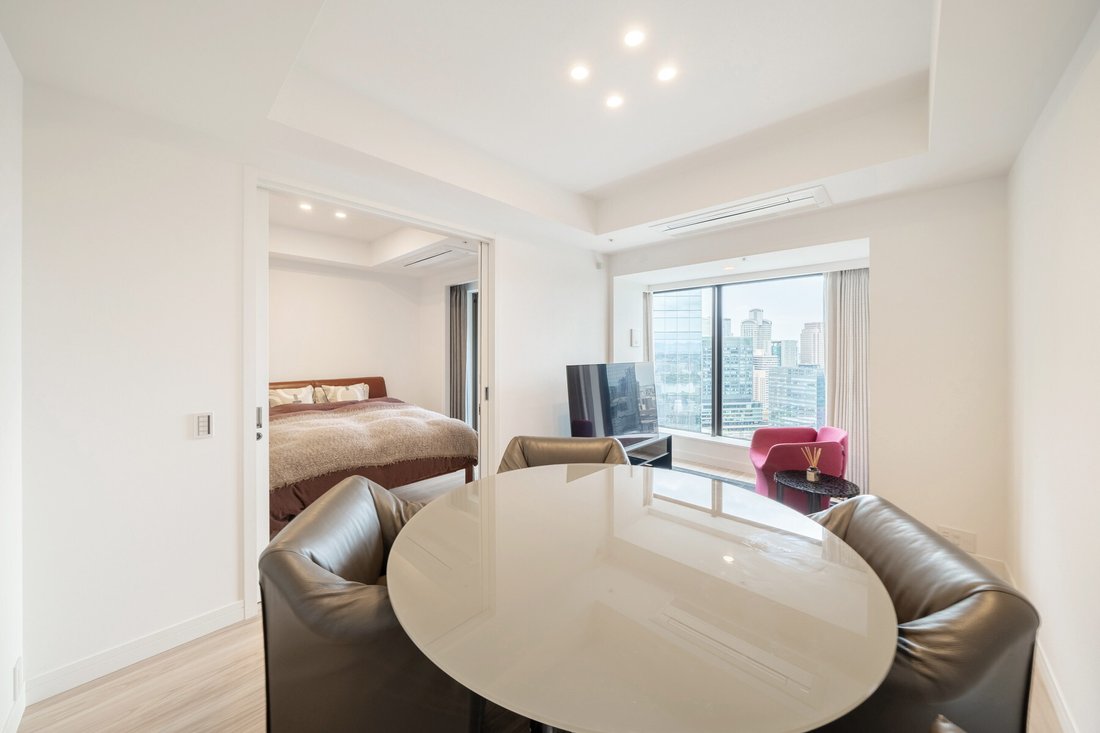 Condo in Osaka, Osaka, Japan 2 - 18333709