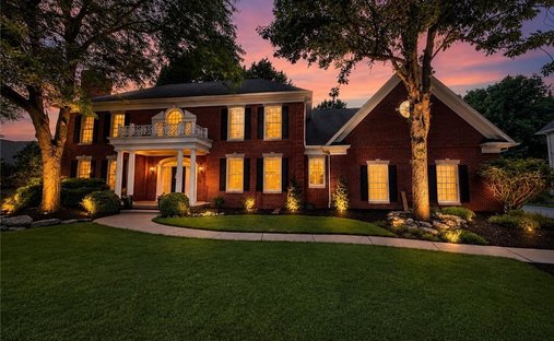 House in Clarence, New York, United States 1