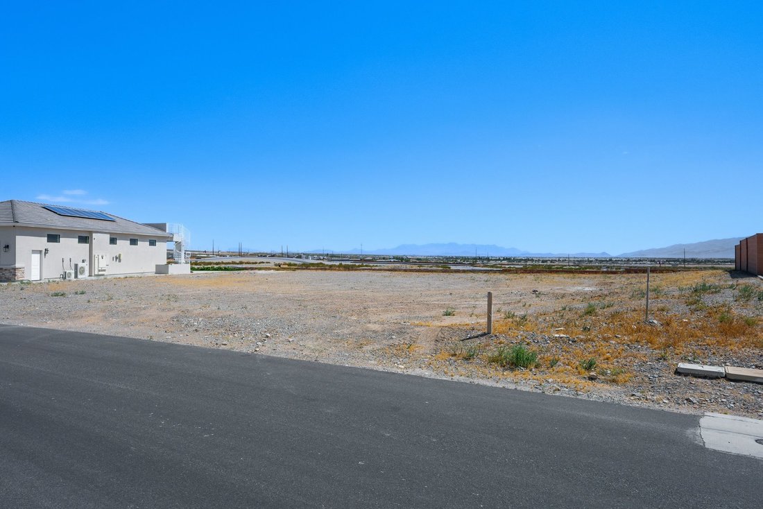 Land in Pahrump, Nevada, United States 2 - 18333671