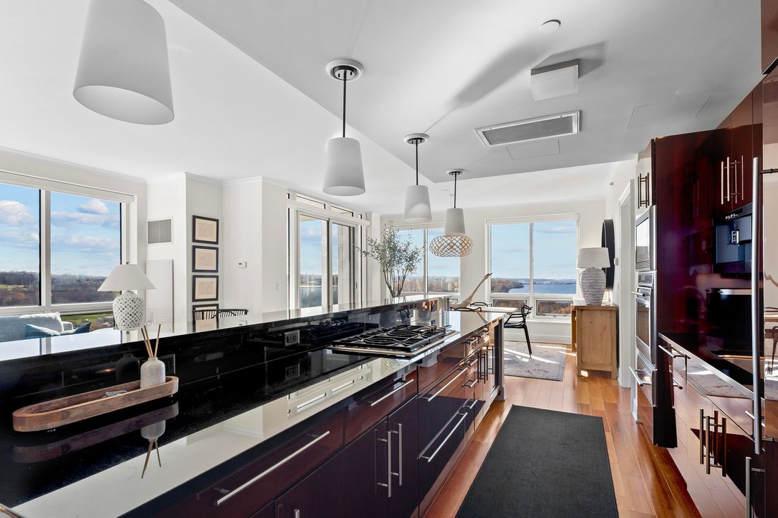Condo in Portsmouth, Rhode Island, United States 4 - 18333640