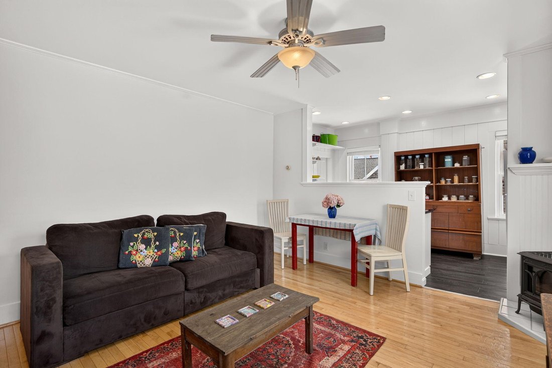 Condo in Provincetown, Massachusetts, United States 4 - 18333673