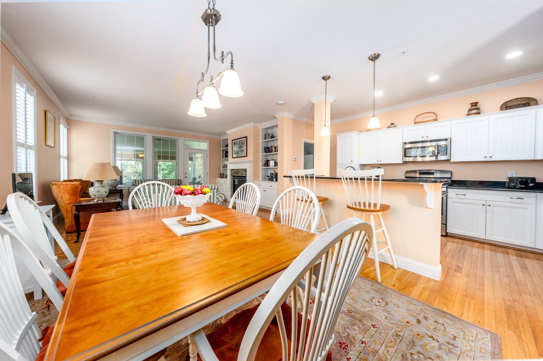 Condo in Mashpee, Massachusetts, United States 5 - 18333682