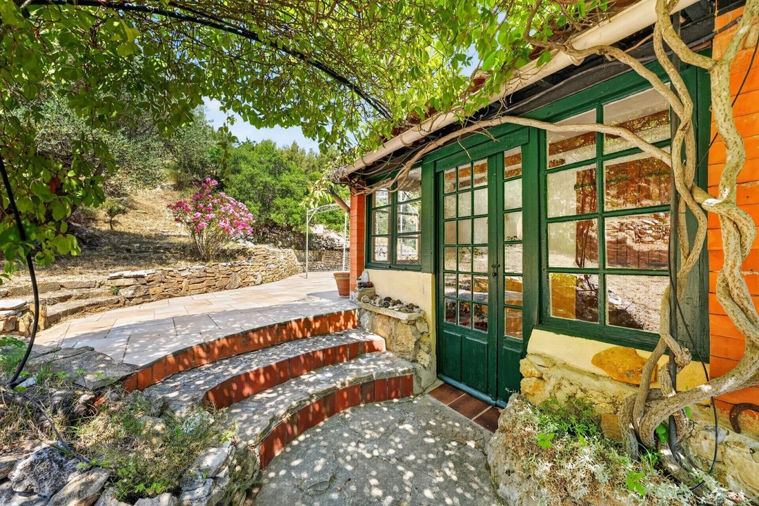 Country House in Beaudinard-Eoures, Aubagne, France 1 - 17779908
