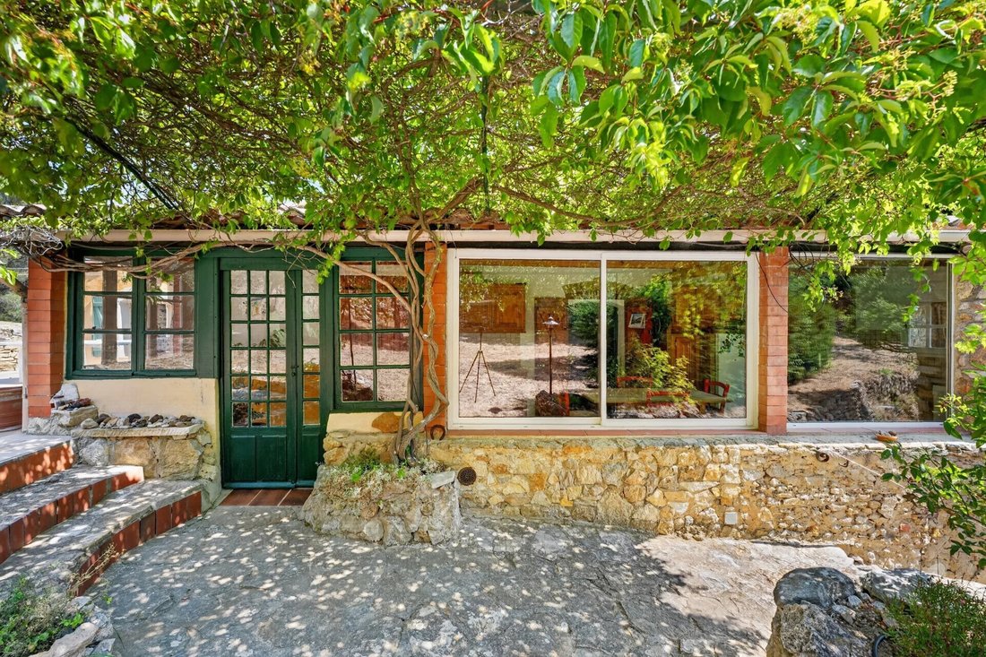 Country House in Beaudinard-Eoures, Aubagne, France 2 - 17779908
