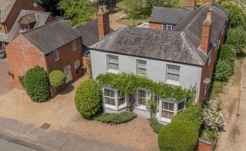 House in Great Oxendon, England 1