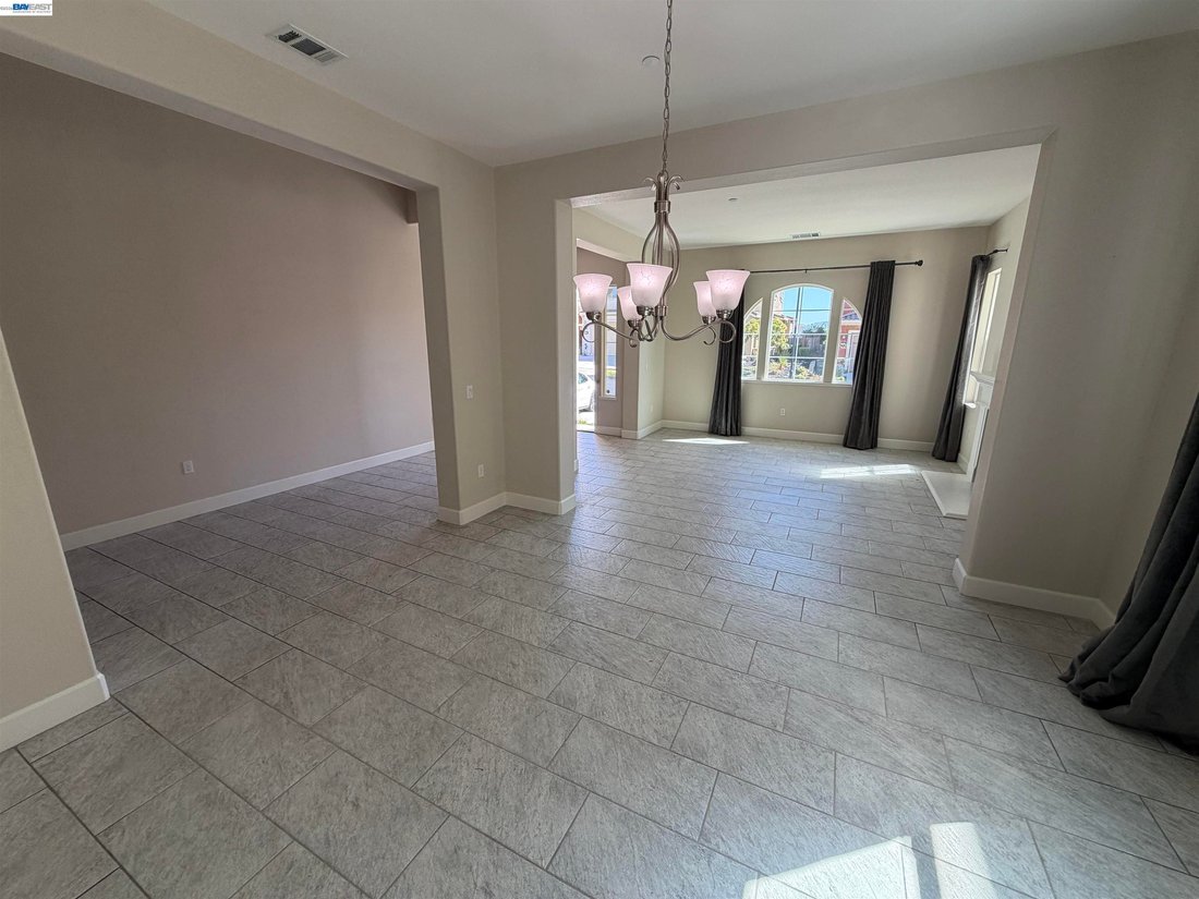 House in Dublin, California, United States 4 - 18333328