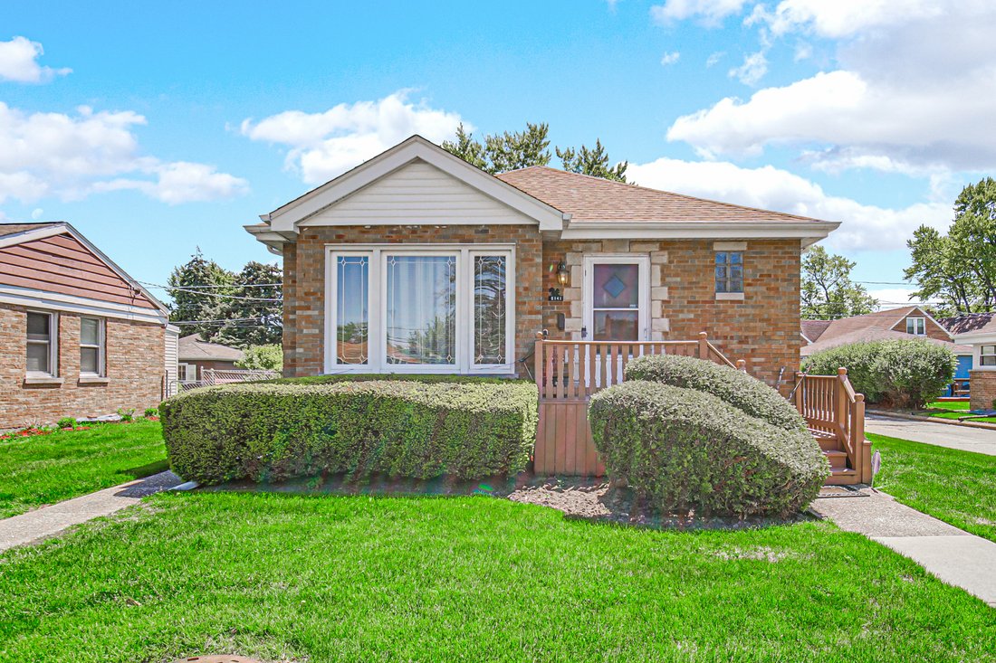 House in Skokie, Illinois, United States 1 - 18333429