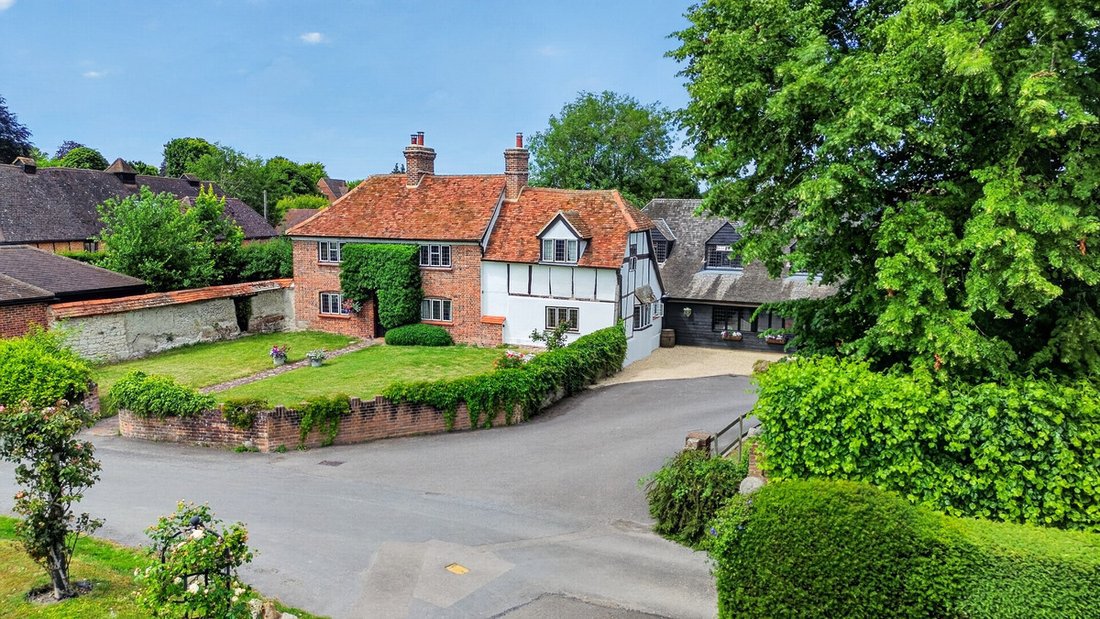 House in Upton, England 1 - 18333334