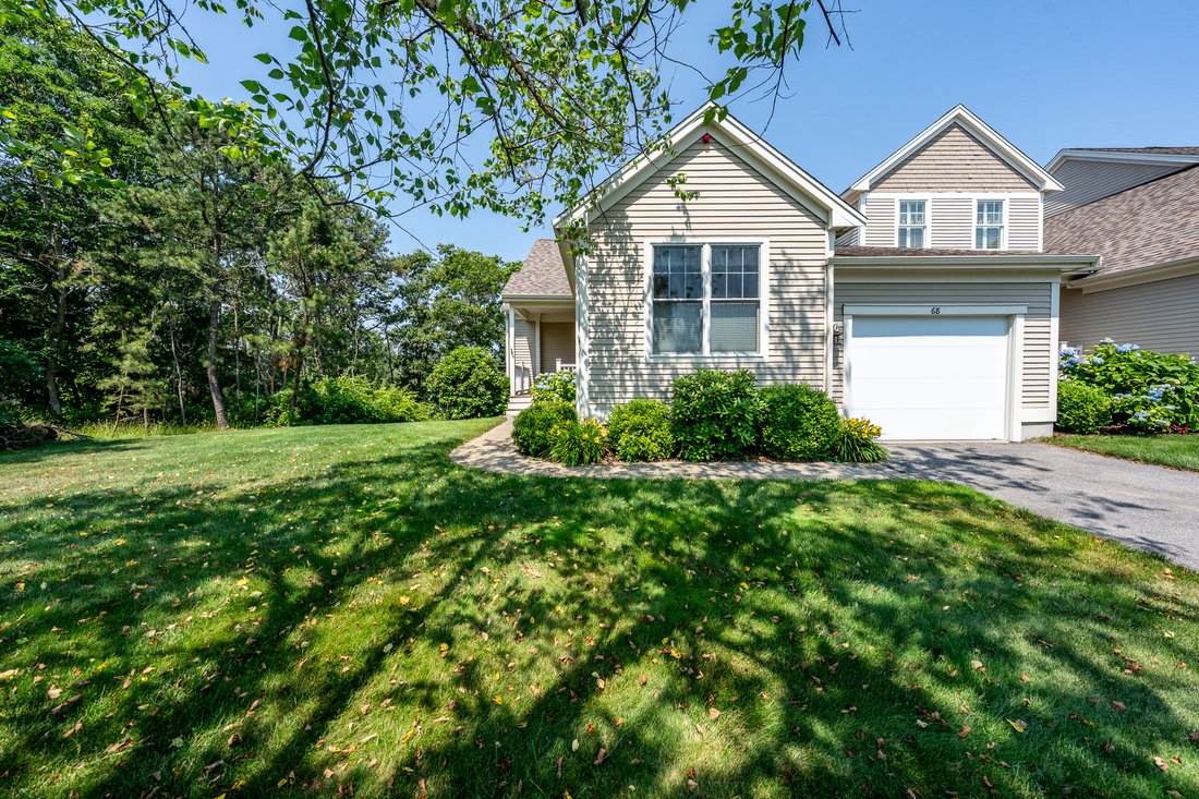 Condo in Mashpee, Massachusetts, United States 1 - 18333682
