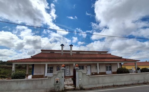 Townhouse in Mafra, Lisbon, Portugal 1