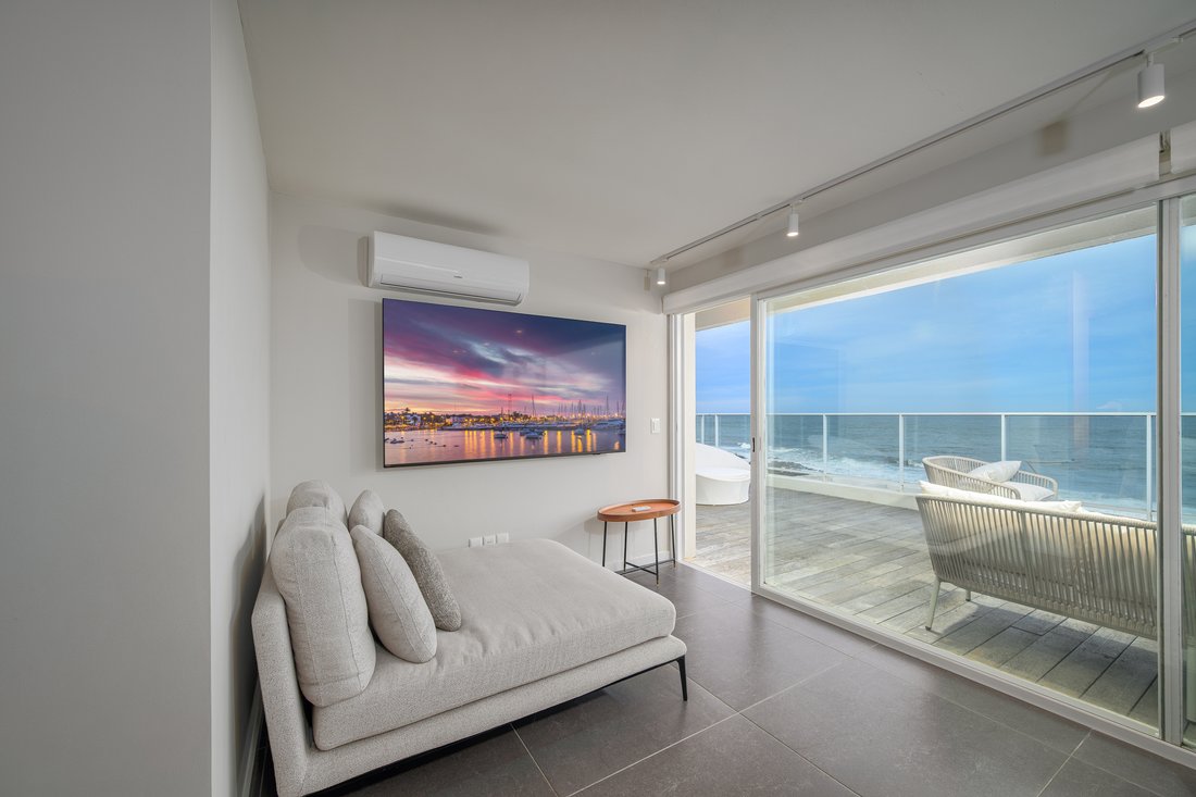 Apartment in Punta del Este, Maldonado Department, Uruguay 3 - 18333695