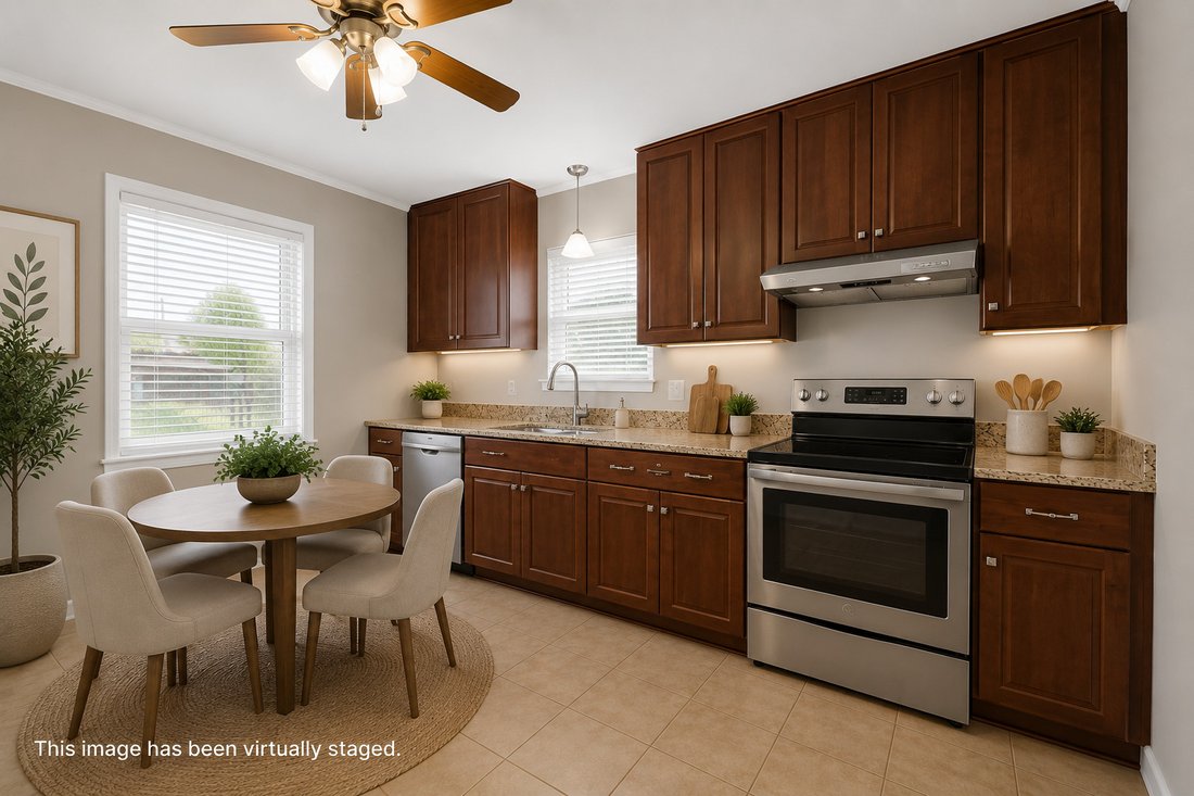 House in Skokie, Illinois, United States 5 - 18333429