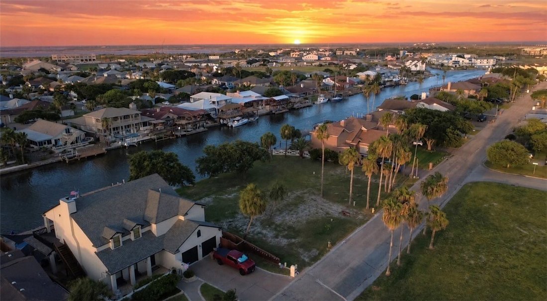 Land in Corpus Christi, Texas, United States 4 - 18333310