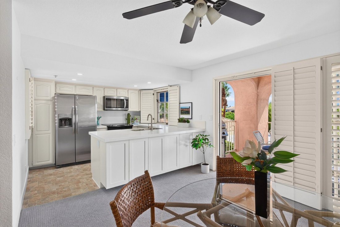 Condo in Palm Springs, California, United States 5 - 18333690