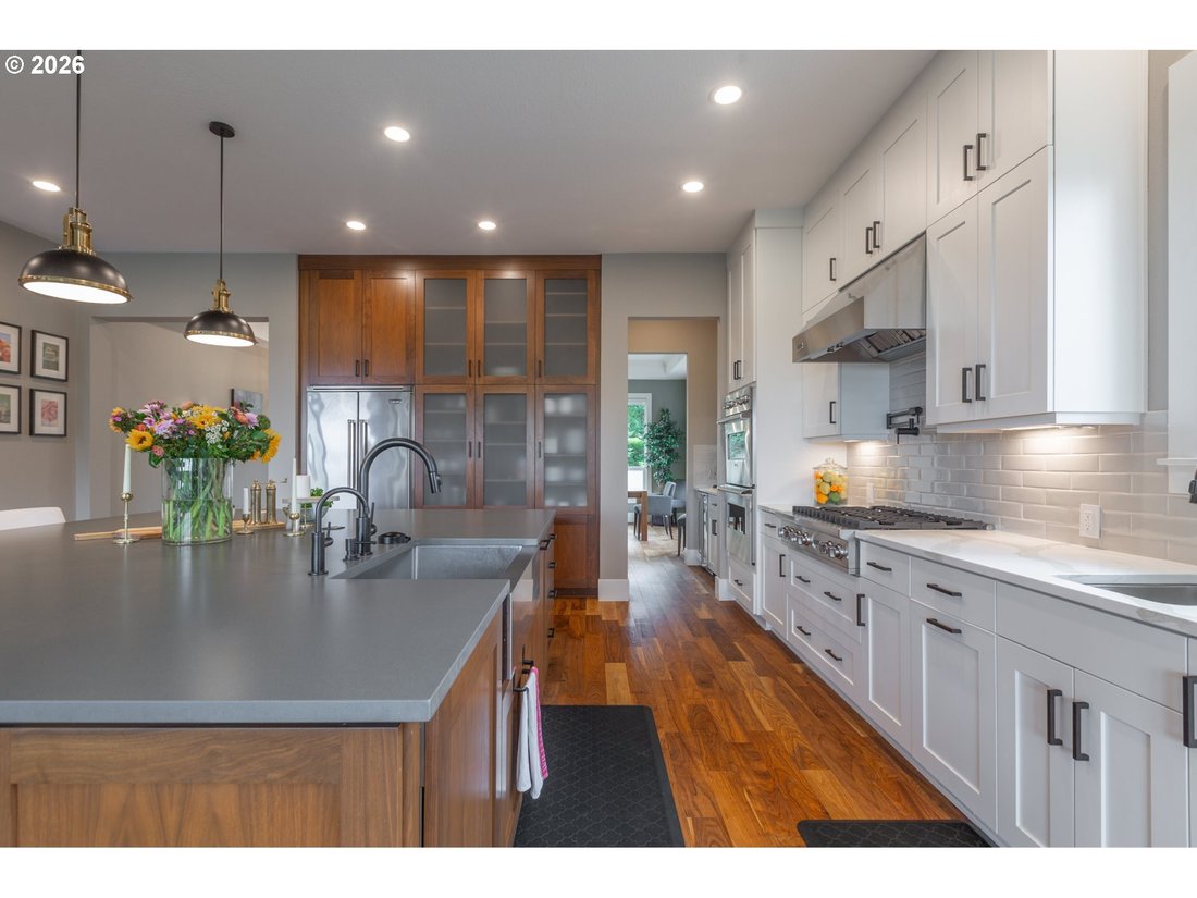 House in Lake Oswego, Oregon, United States 4 - 18333319