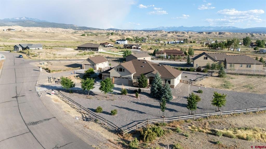 House in Montrose, Colorado, United States 2 - 17705155