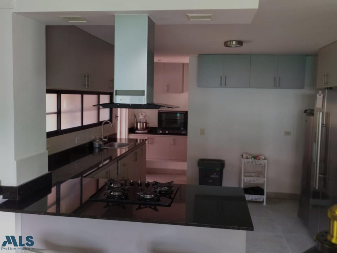 House in Sabaneta, Antioquia, Colombia 3 - 18333780