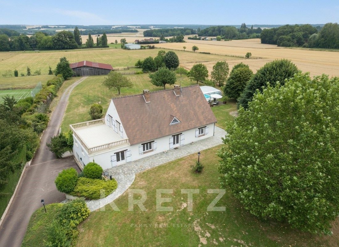 House in Orgerus, Ile-de-France, France 2 - 18333596