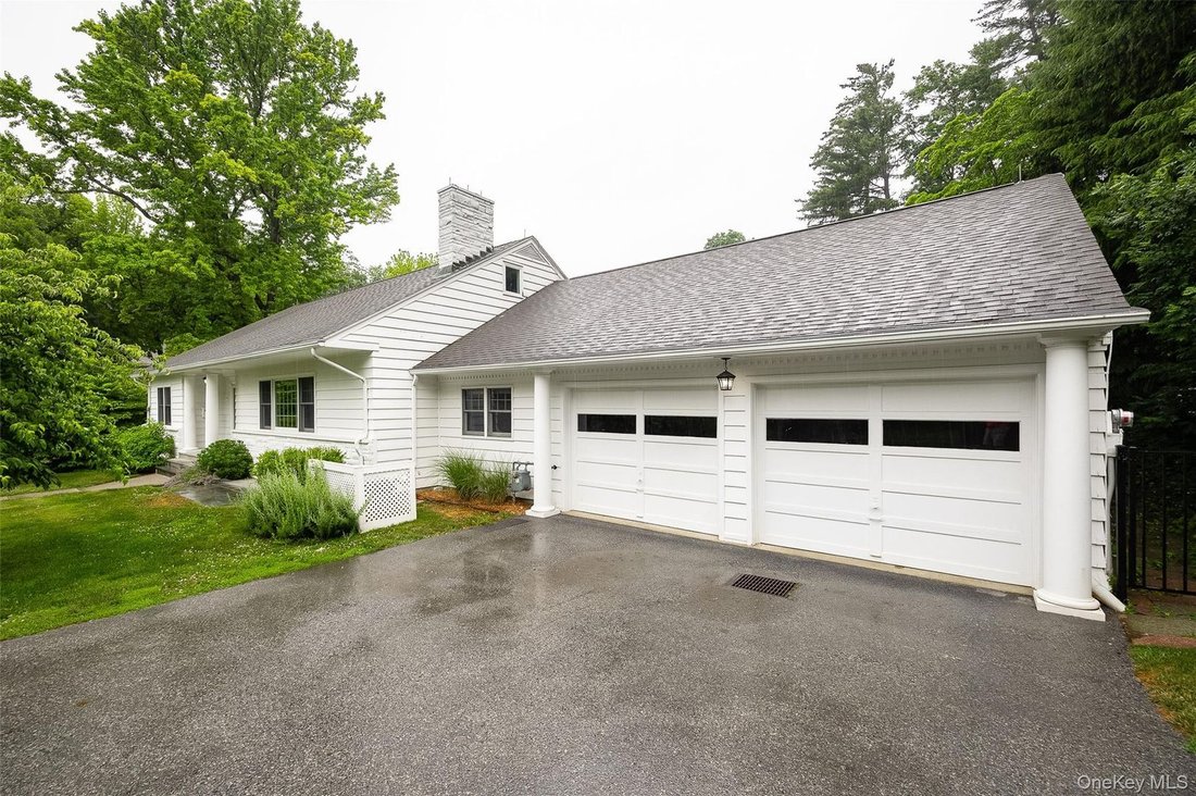 House in Spackenkill, New York, United States 4 - 18254794