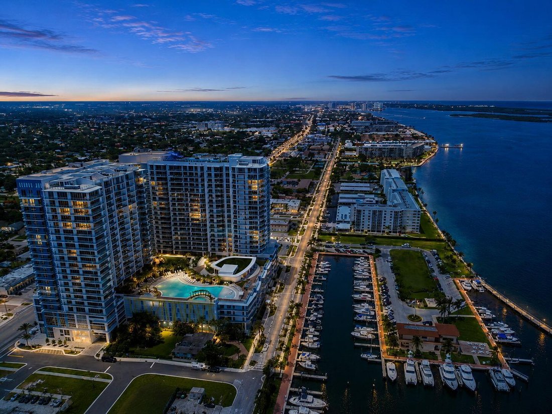 Condo in Lake Park, Florida, United States 1 - 18313802