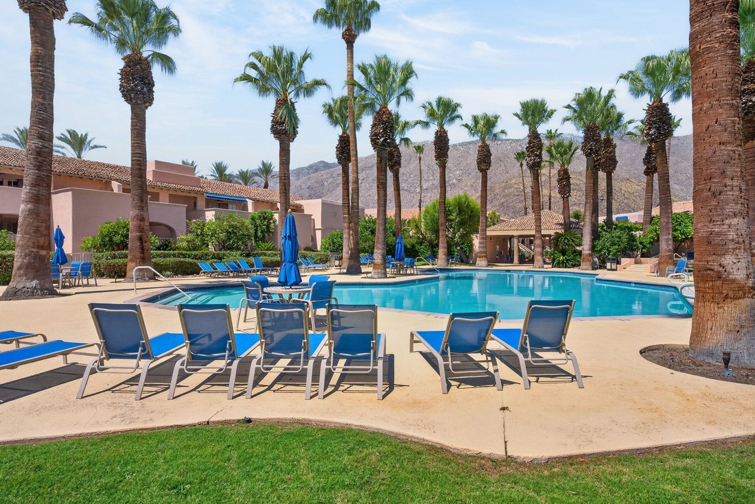 Condo in Palm Springs, California, United States 1 - 18333690