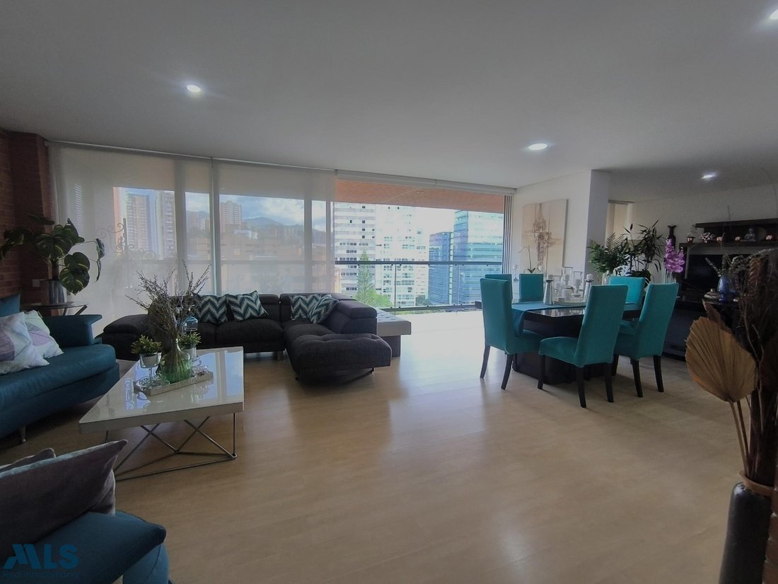 Apartment in Medellín, Antioquia, Colombia 5 - 18333788