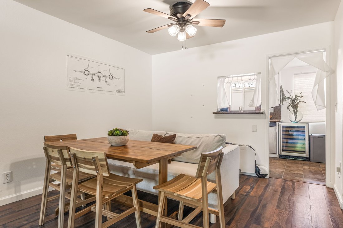 Condo in Los Angeles, California, United States 5 - 18333659