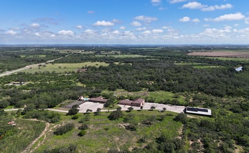 Farm Ranch in Concan, Texas, United States 1