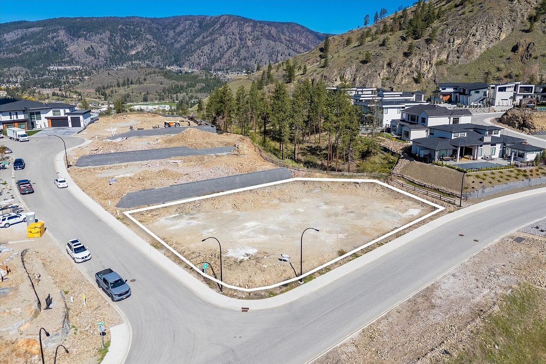 West Kelowna, British Columbia, Canada 3 - 15227194