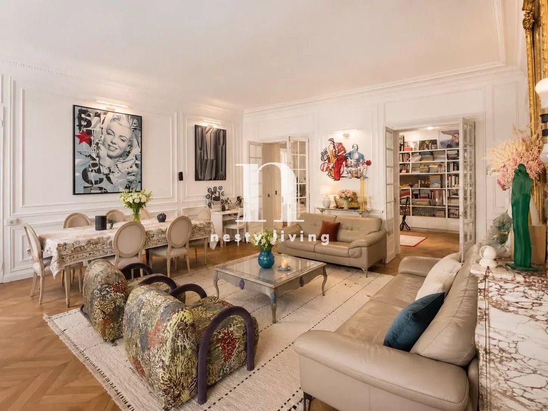Apartment in Chaillot, Paris 16e Arrondissement, Paris 2 - 18333491