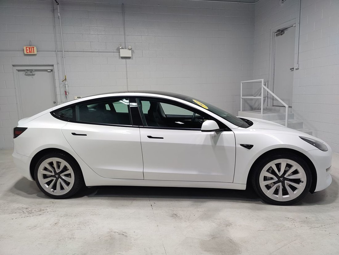 Sedan in Carol Stream, IL, United States 5 - 18333542