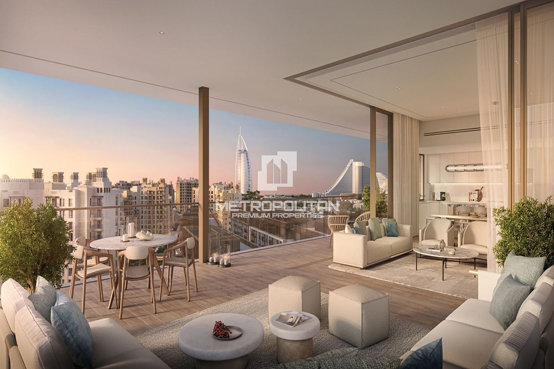 Apartment in Umm Suqeim, Dubai, United Arab Emirates 2 - 18333789